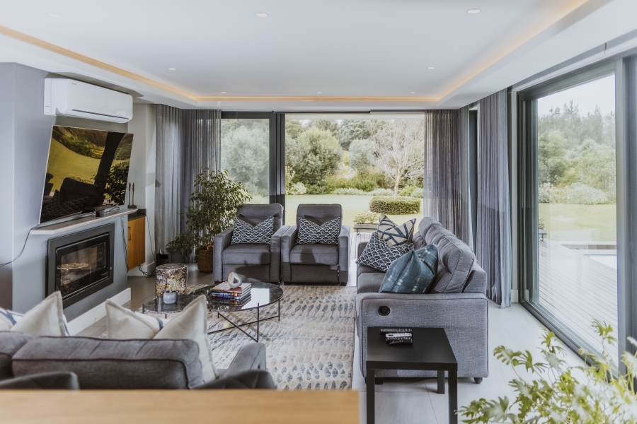 5 Bedroom Property for Sale in Pearl Valley at Val de Vie Western Cape